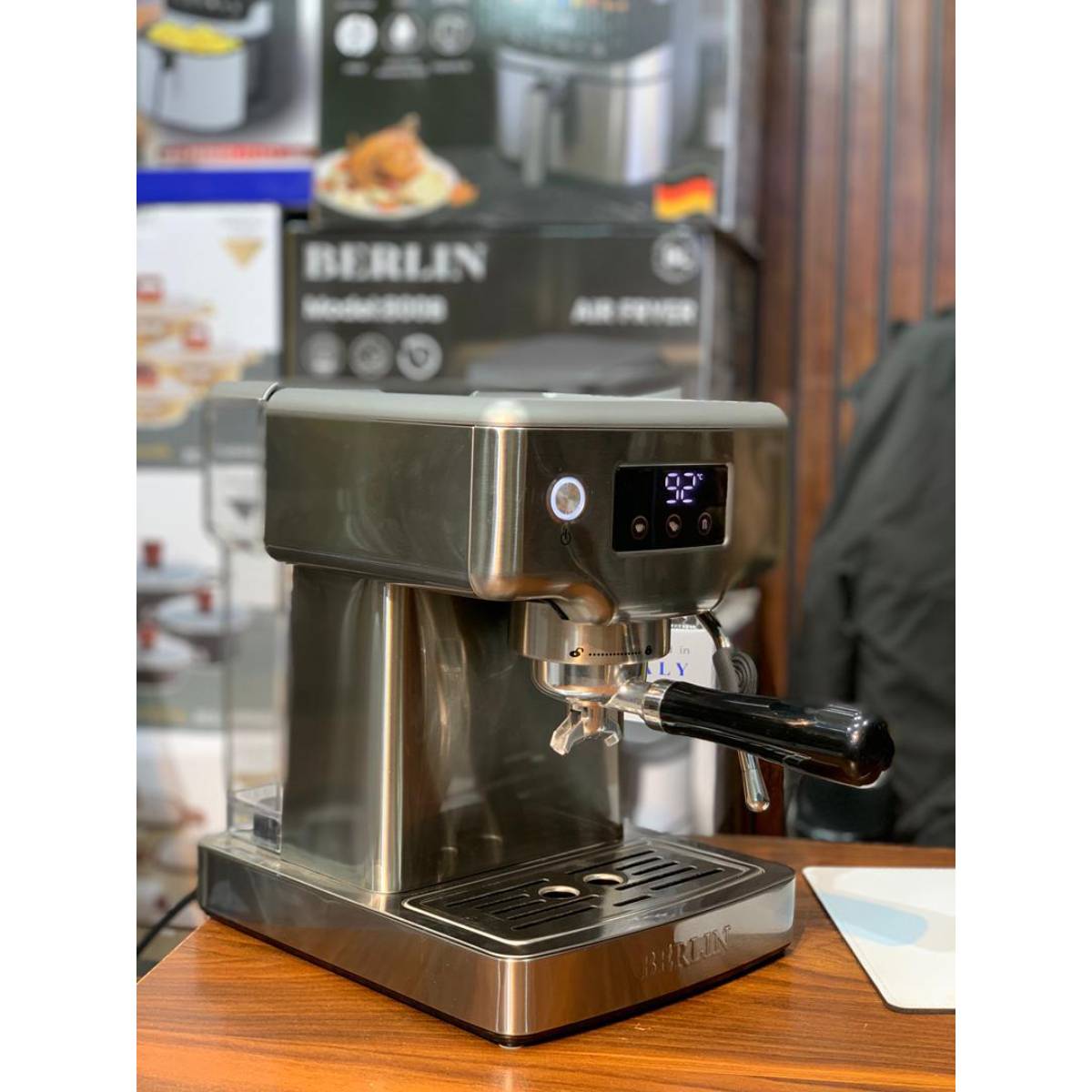 اسپرسوساز برلین مدل BE-1350