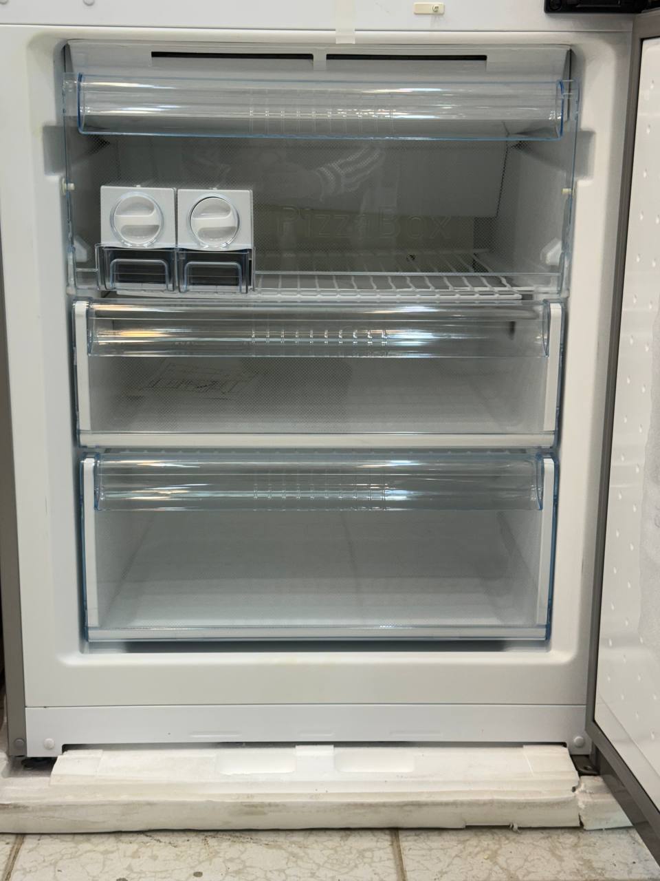 یخچال فریزر بوش مدل kgn56al204