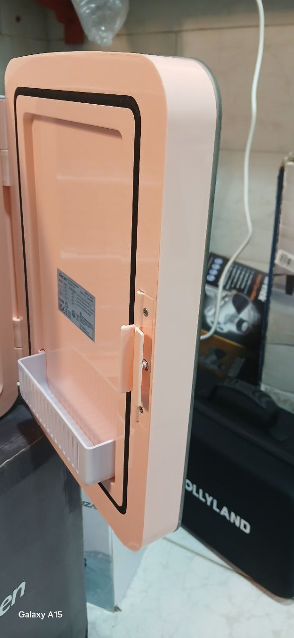 مینی یخچال ۱۰ لیتری آلمانی مدل MFA-TOL-C