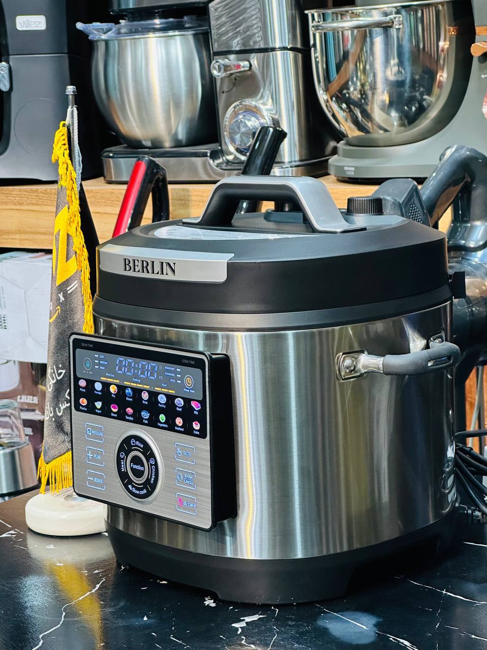 زودپز برقی 6 لیتری برلین مدل BE2080